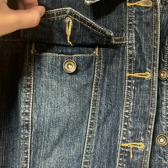 Large jean jacket - Picture 4 of 5